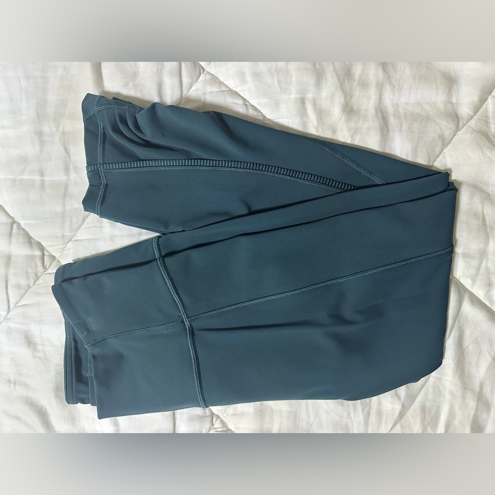 Lululemon Athletica Dark Teal Leggings size 6